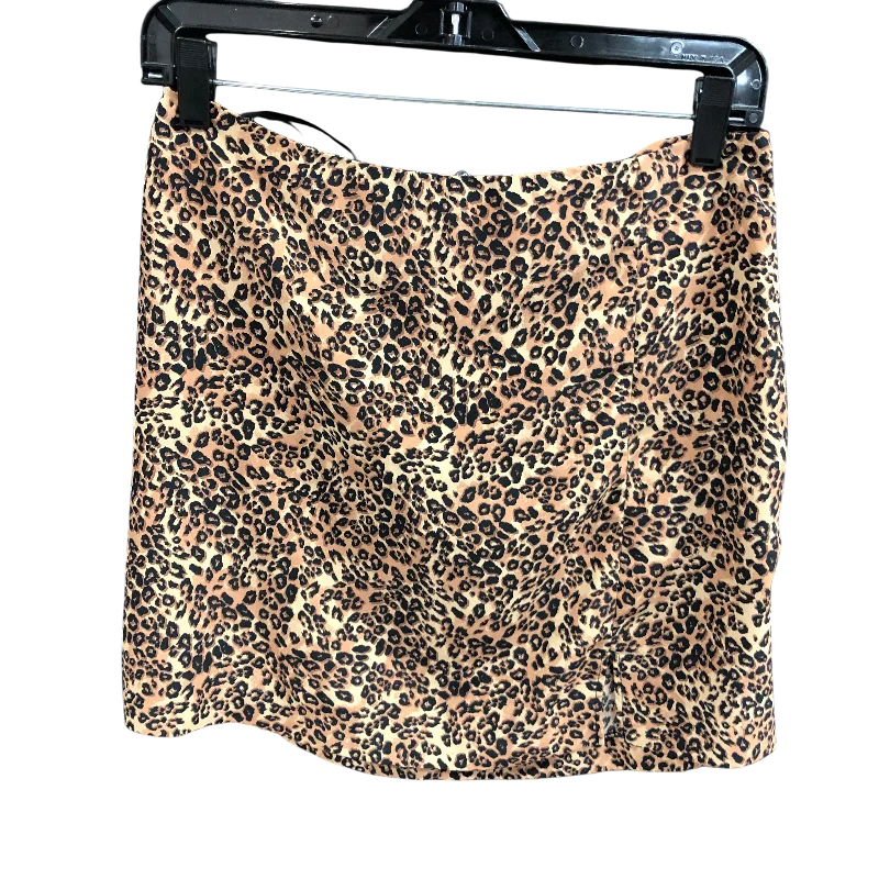 Relaxed Outfits Skirt Mini & Short By Primark In Animal Print, Size: 8