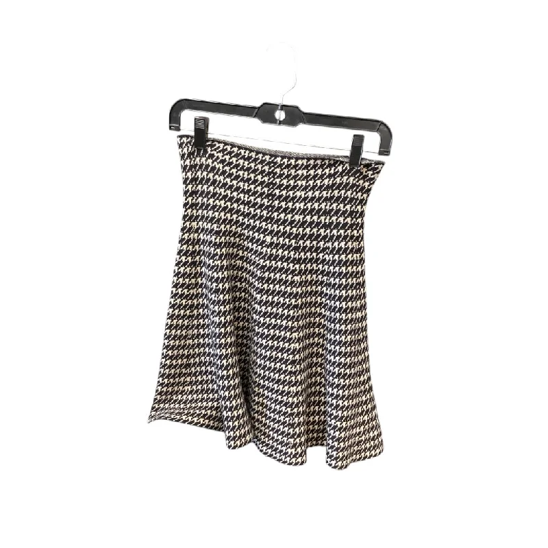 Comfortable Fit Skirt Mini & Short By Max Studio In Black, Size: M
