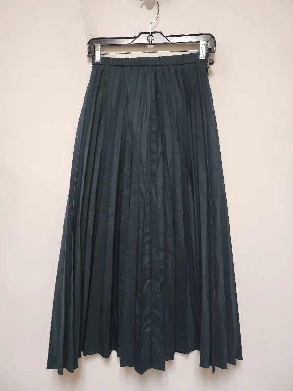 Comfy Clothes Skirt Maxi By Uniqlo In Green, Size: 0