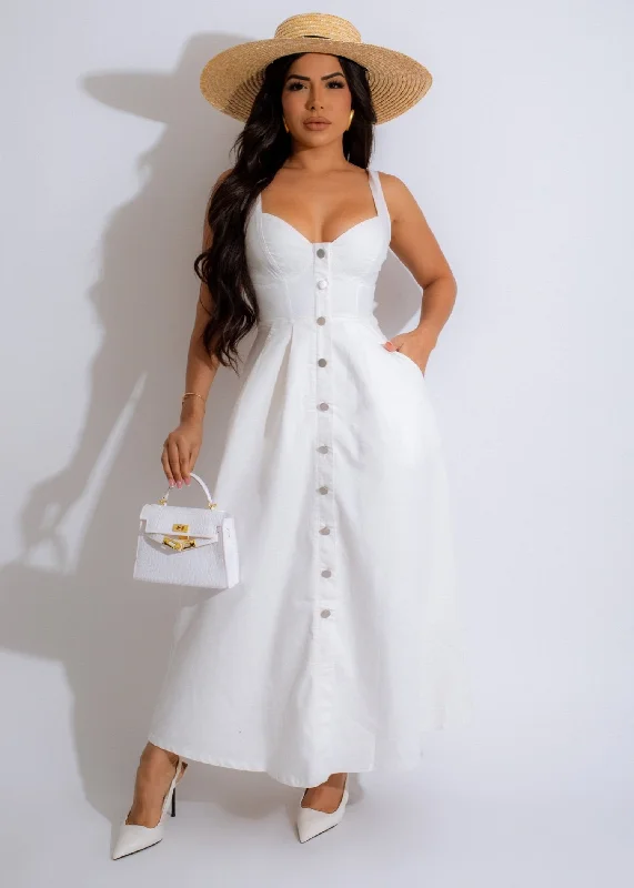 Easy Wardrobe Timeless Feel Midi Dress White