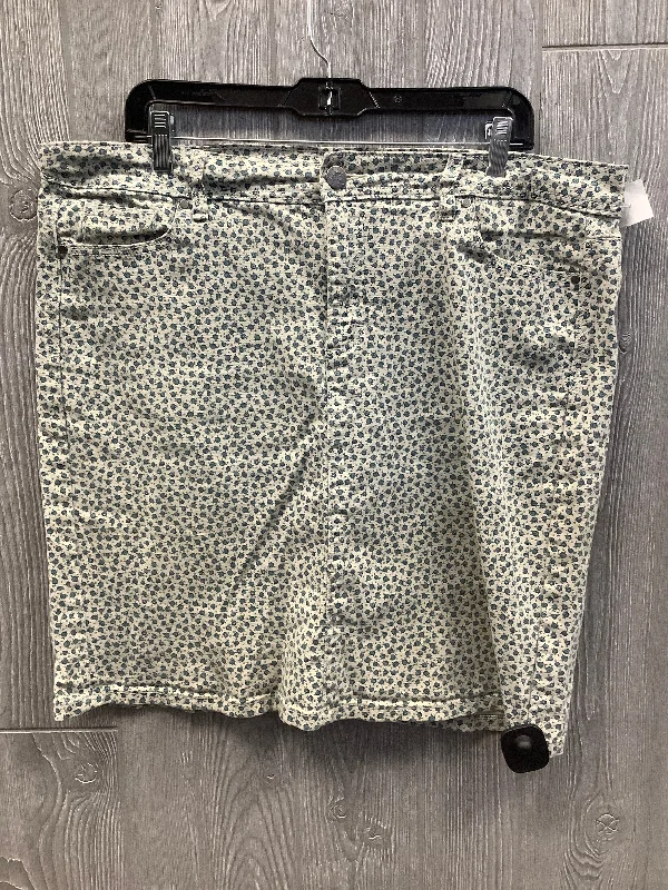 Soft Texture Skirt Midi By Wrangler In Green, Size: 16