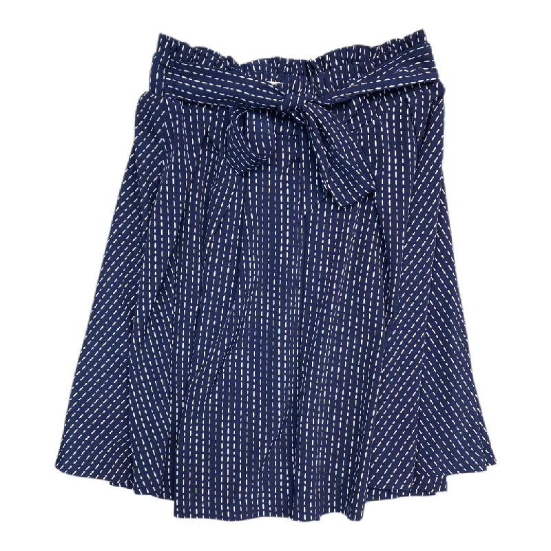 Cozy Essentials Skirt Midi By Joa In Blue & White, Size: M