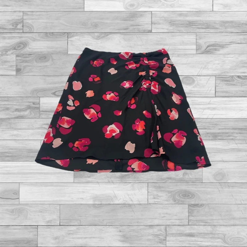 Trendy Comfort Skirt Mini & Short By Cabi In Multi-colored, Size: M