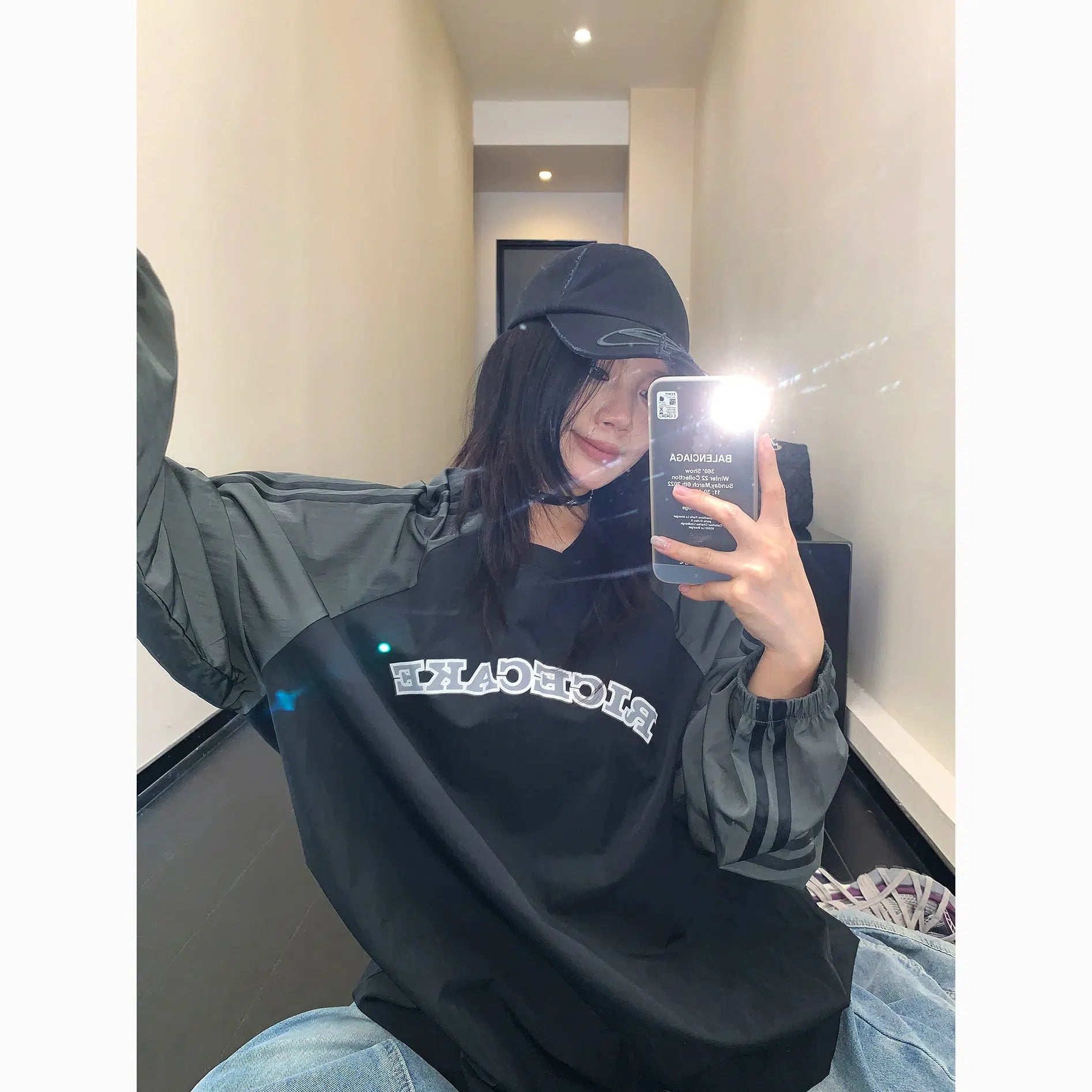 Simple Comfort Contrast Patchwork Letter Sweatshirt