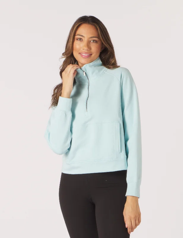 Chic Textures Daily Scuba 1/4 Zip: Hydrangea