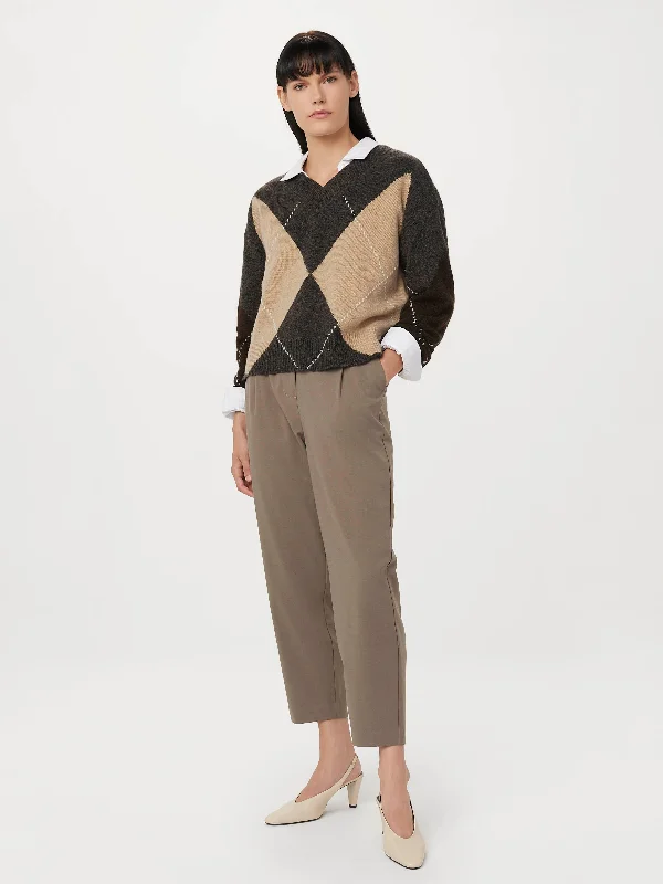 Trendy Comfort The Amelia Balloon Pant in Dark Taupe