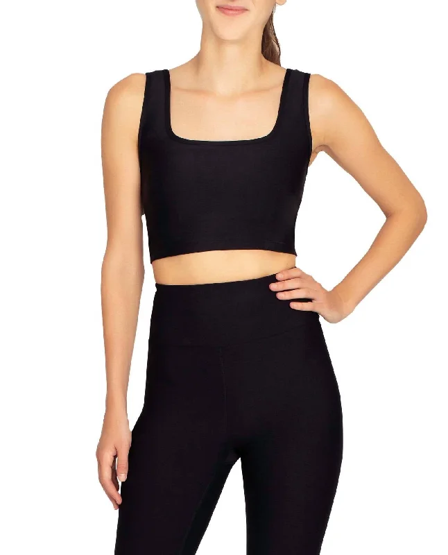 Relaxing Attire Sports Bra Top In Jet Black