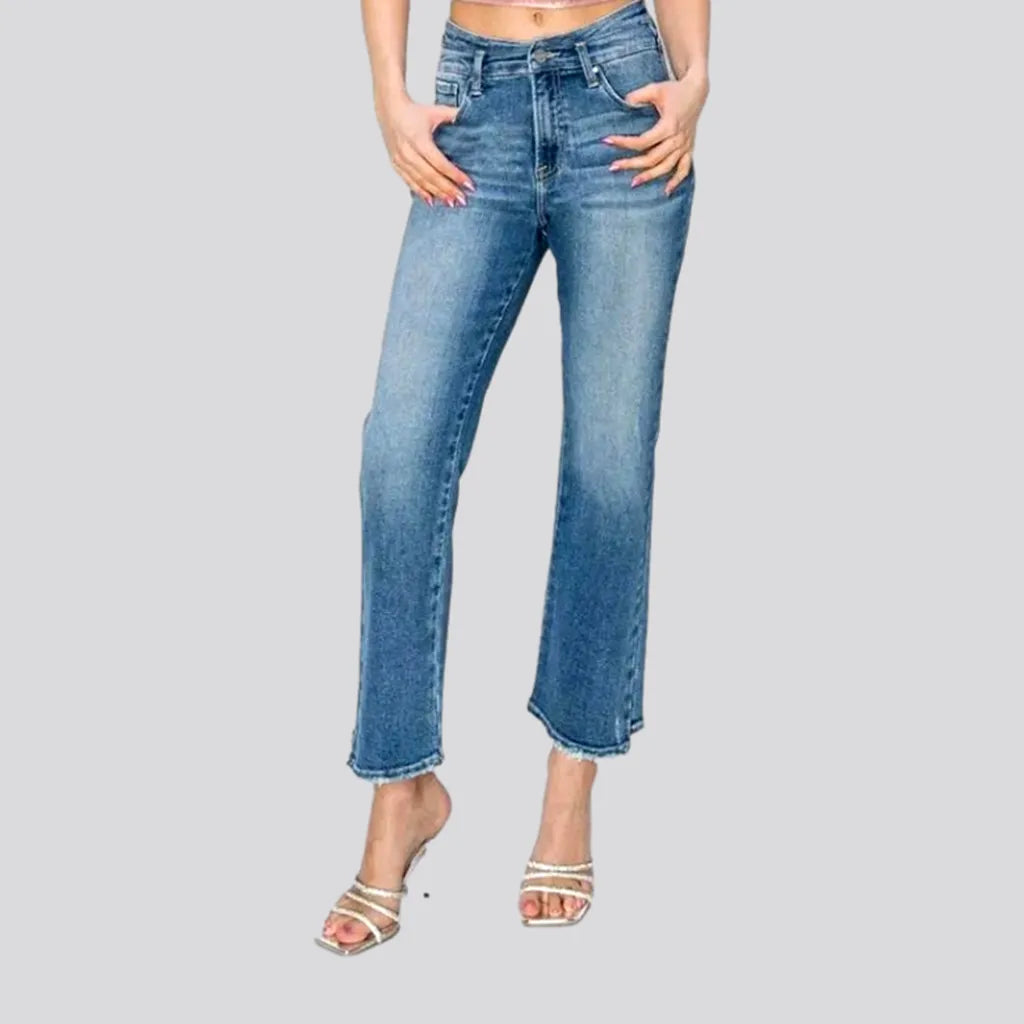 Trendy Vibes Sanded classic jeans
 for women