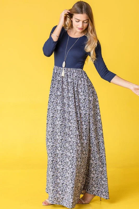 Fashion Layers Ditsy Floral Maxi Dress