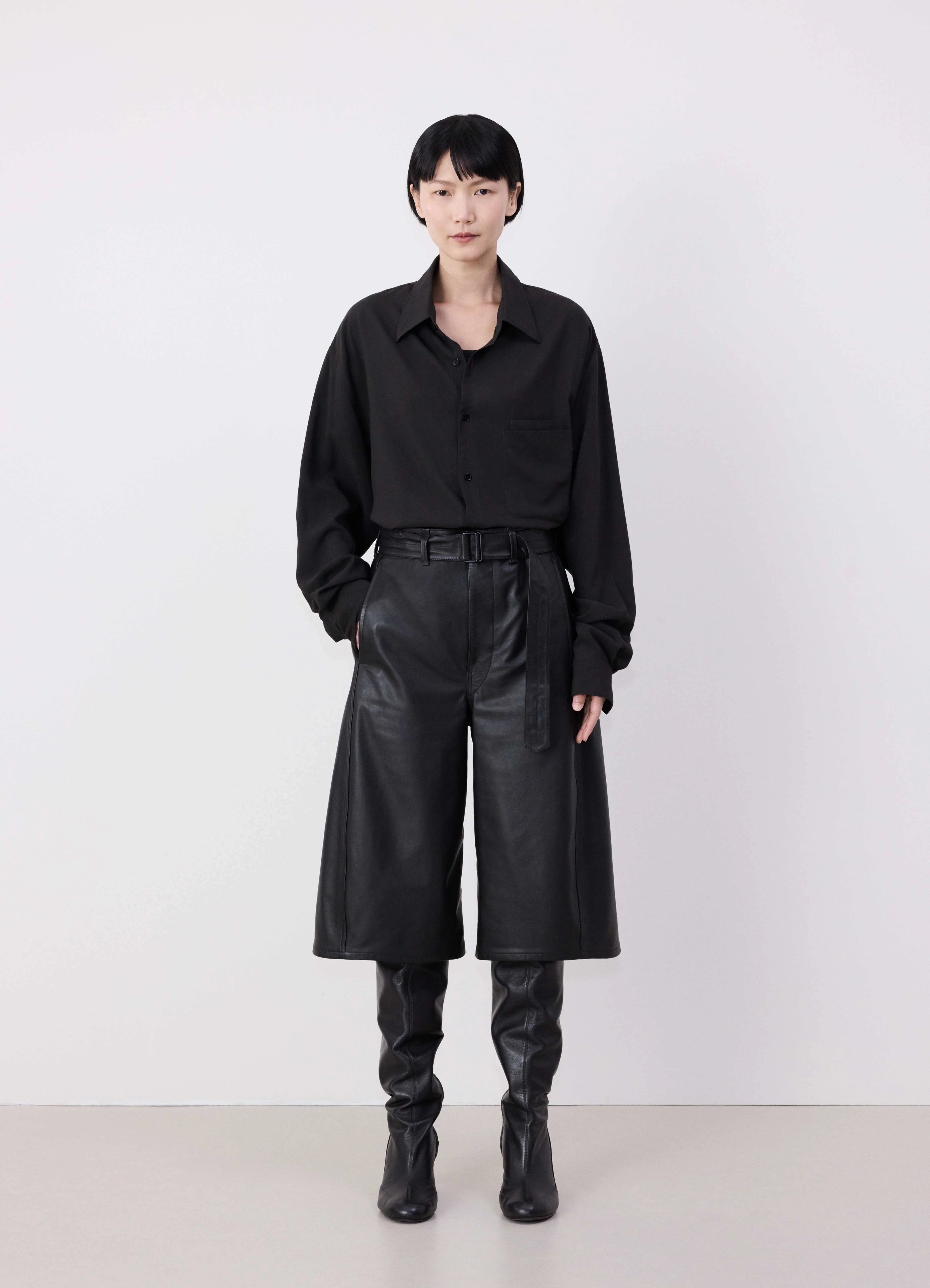 Fashion Layers LEATHER BERMUDA SHORTS