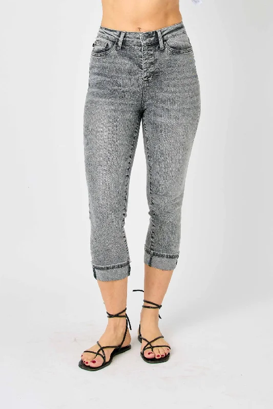 Cozy Daywear Judy Blue Full Size Button Fly High Waist Cuffed Capris