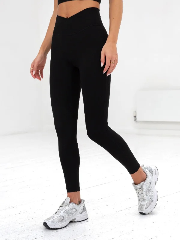 Practical Wear Studio Crossover Leggings - Black