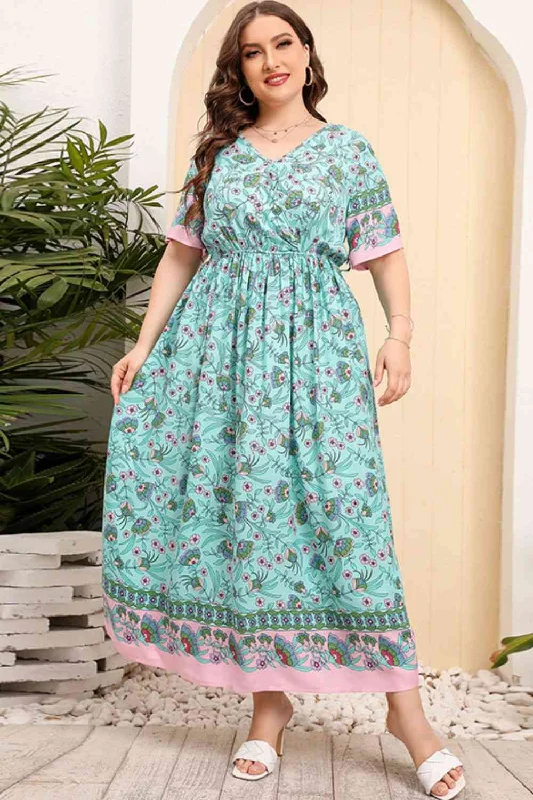Unique Personality Plus Size Bohemian V-Neck Short Sleeve Maxi Dress