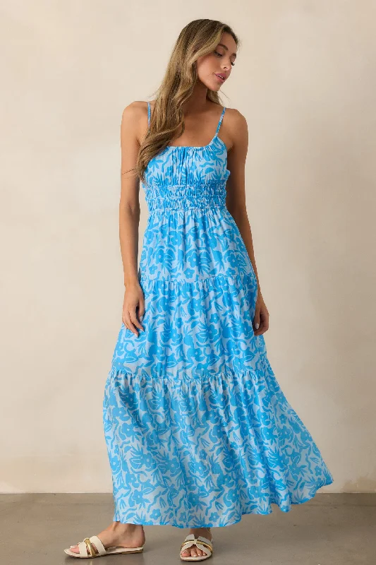 Distinctive Personality MINKPINK Enza Blue Floral Maxi Dress