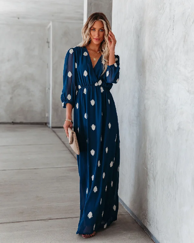 Trendy Comfort Be Spontaneous Embroidered Maxi Dress - Navy