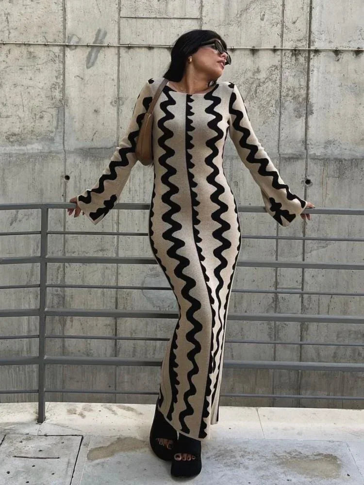 Stylish Wear DressBetty - 2024 Elegant Wave Striped O-neck Maxi Knitted Bodycon Dress Stylish Wear DressBetty - 2024 Elegant Wave Striped O-neck Maxi Knitted Bodycon Dress