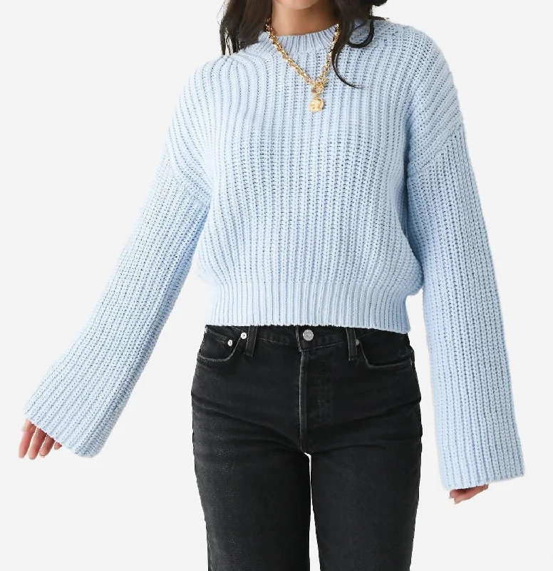 Comfy Tops Chunky Crewneck Sweater In Blue