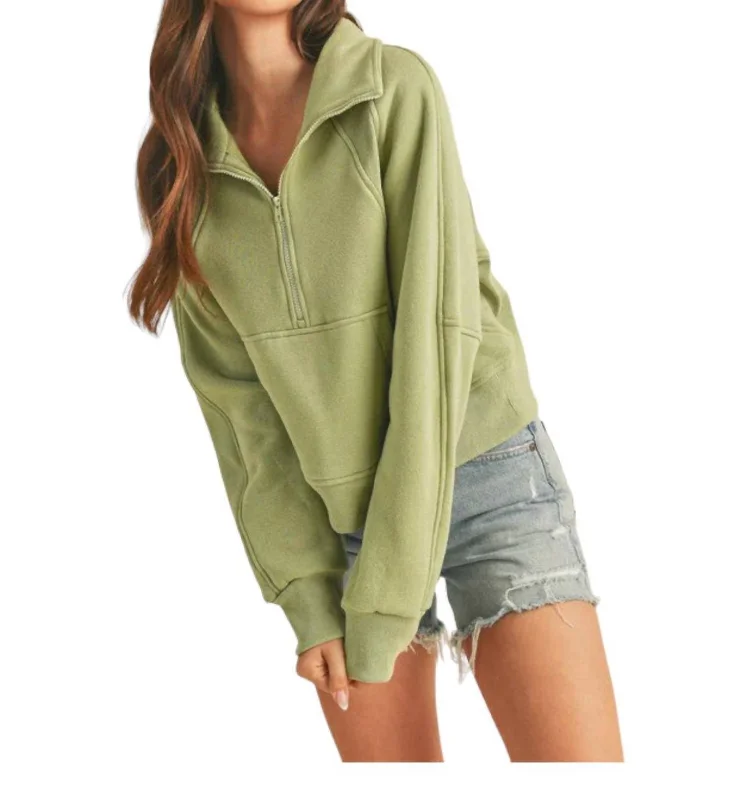 Sporty Look Dove Half Zip Pullover Sweater In Sage