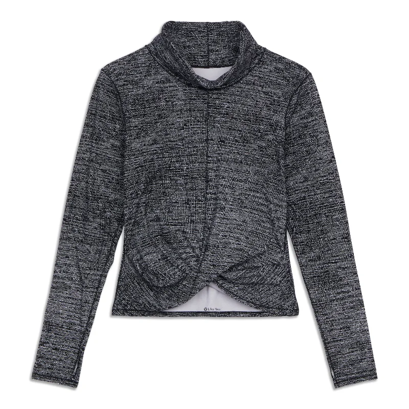 Personalized Independent Style Melodic Movement Long Sleeve Shirt - Resale