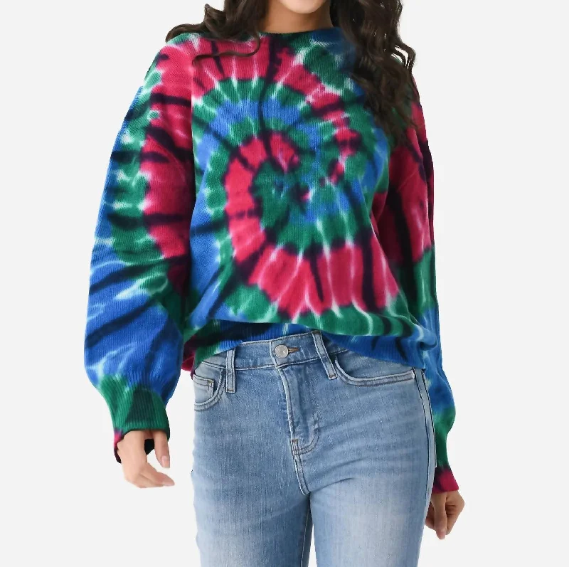 Comfort Wardrobe Sky Knitted Sweater In Fractal Green