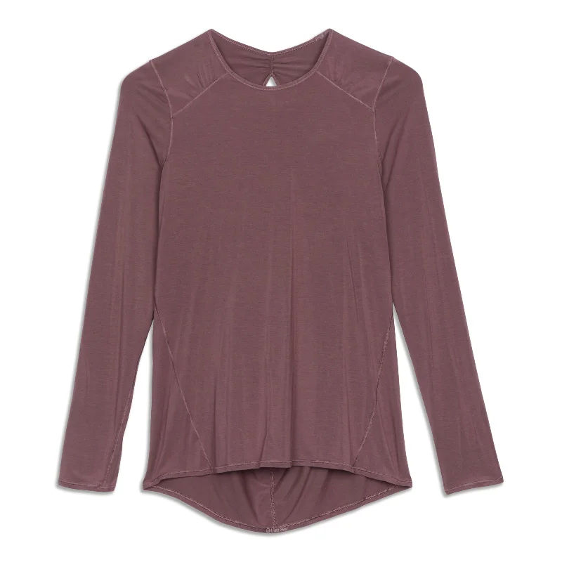 Lightweight Clothes Timeless Twist Long Sleeve Shirt - Resale