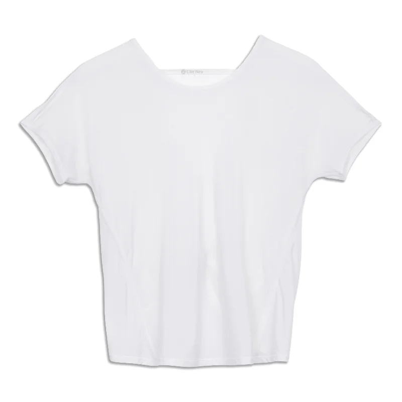 Daily Comfort Twist And Train Short Sleeve Shirt - Resale