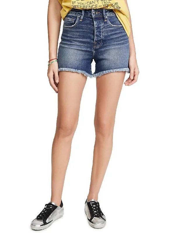 Smart Outfits Bombshell Shorts In Blue