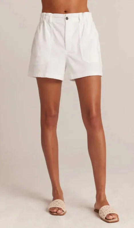 Relaxed Wardrobe Callie Ruffle Shorts In White