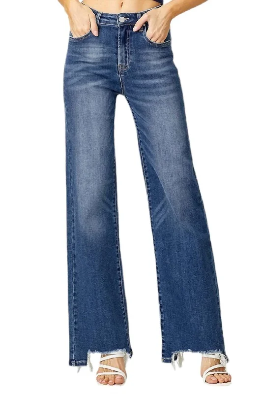 Cozy Comforts Don't Frett Jeans In Dark Wash