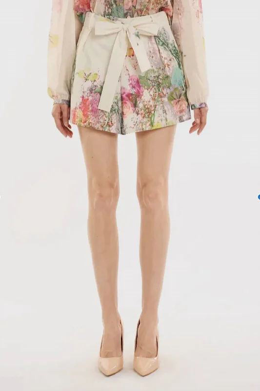 Elegant Comfort Floral Shorts In White