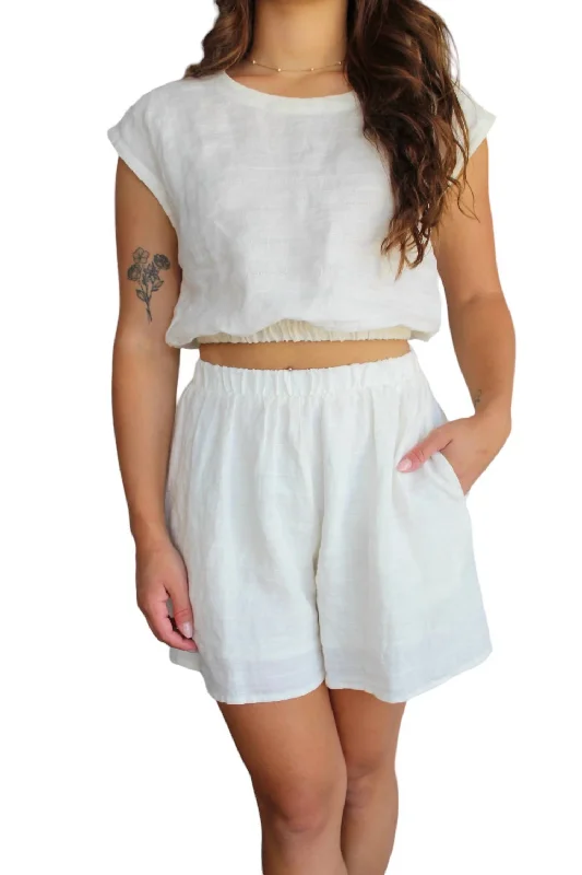Minimal Outfits Living The Dream Shorts In White