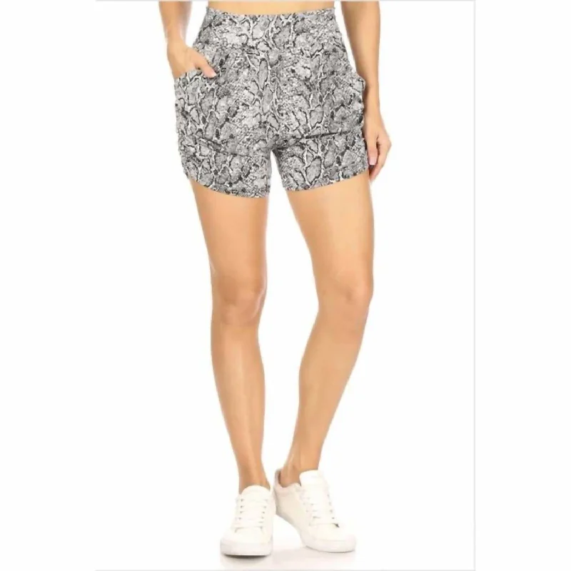 Fashion Layers Lounge Shorts With Pockets In Snakeskin