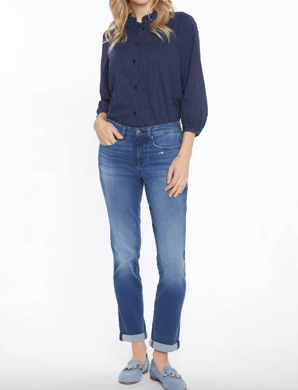 Simple Chic Margot Girlfriend W/ Rolled Cuff Jean In Heron Wash
