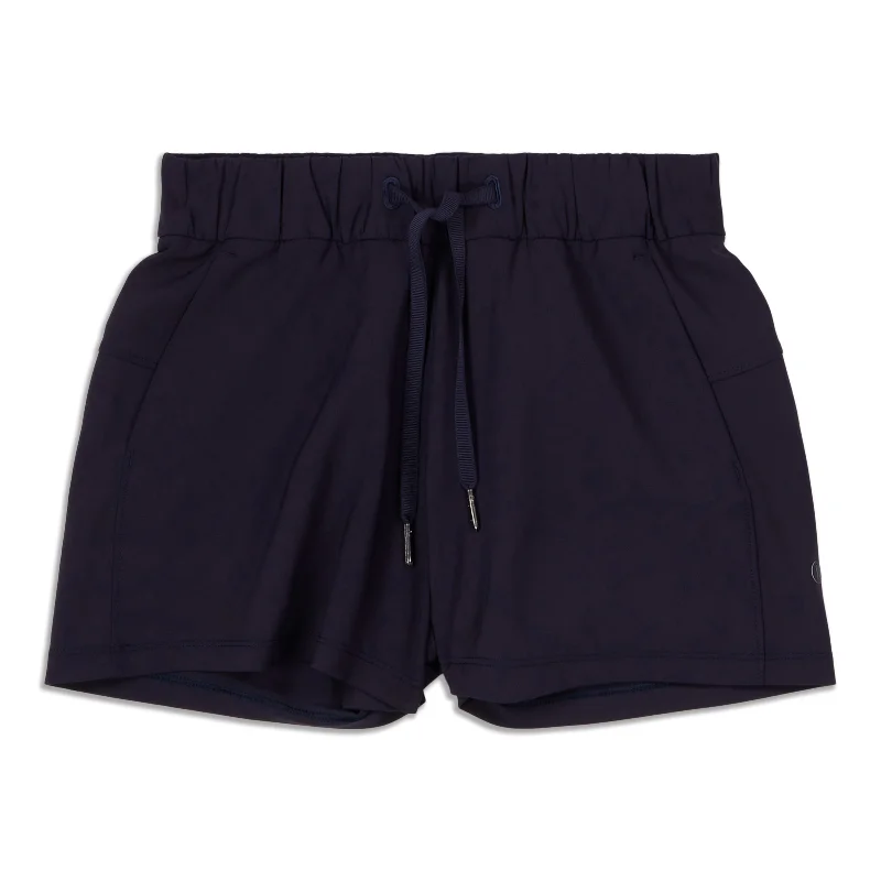 Comfortable Jeans On The Fly Short - Resale