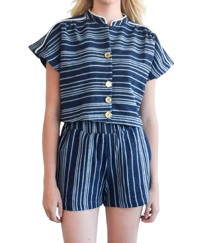 Everyday Style Pull On Knit Shorts In Navy Double Knit