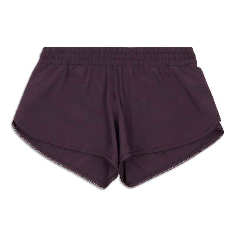 Versatile Looks Seek The Heat Short - Resale