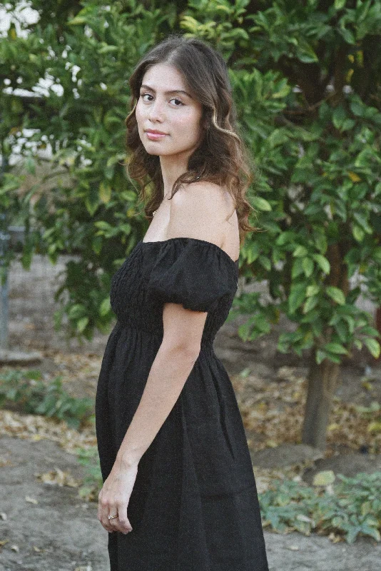 Relaxed Fashion The Menorca Dress // Noir