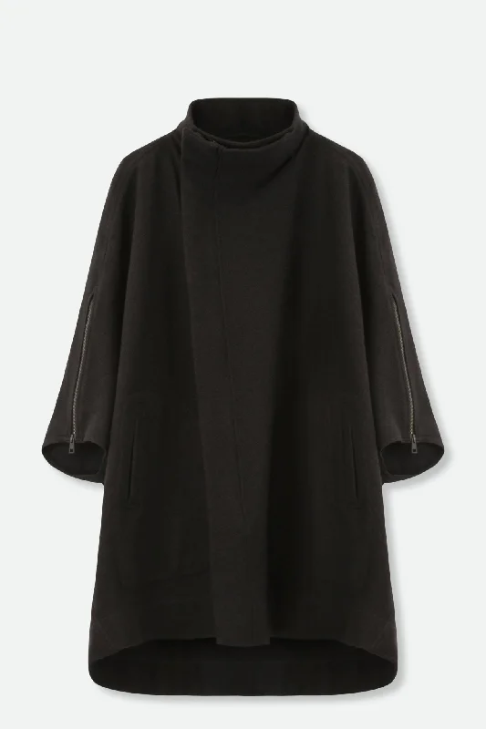 Comfortable Layering RICCIO ONE-SIZE COAT IN ITALIAN WOOL BLACK