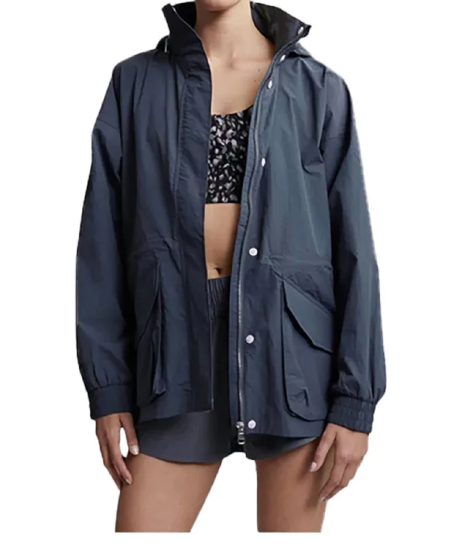 Smart Casual Nellie Relaxed Fit Windbreaker Jacket In Bleu Turquoise