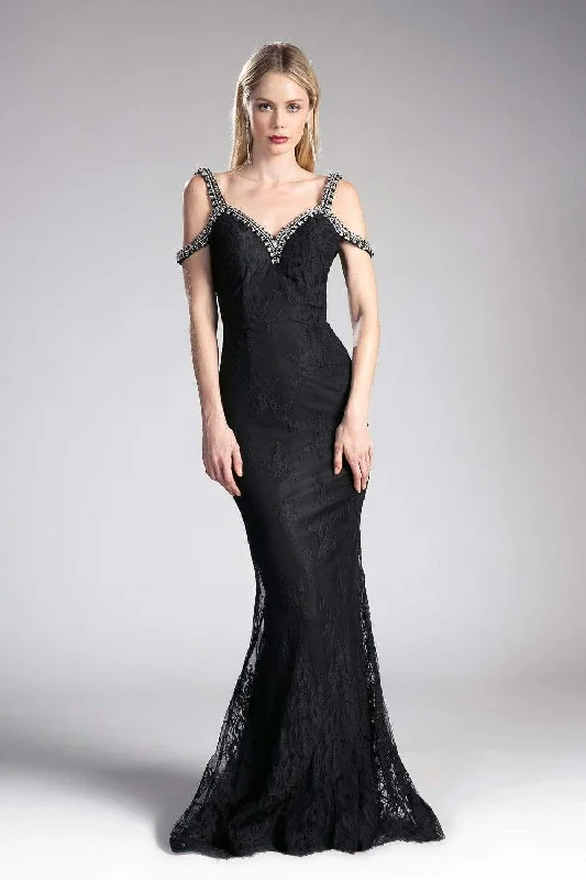 Modern Looks Cinderella Divine - Embellished Strappy V-neck Lace Fitted Dress